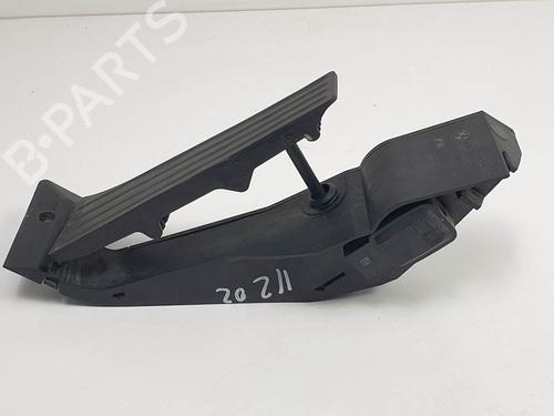 Pedal BMW X5 (E70) xDrive 30 d (235 hp) 18889574