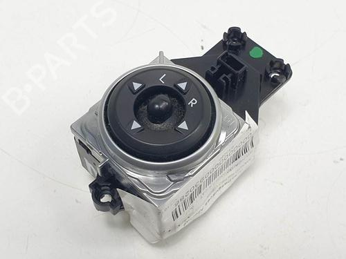 Used Mirror switch HYUNDAI i30 (GD) 1.4 (99 hp) 13746845