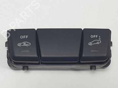 Used Switch INFINITI Q30 2.2 D (170 hp) 18653673