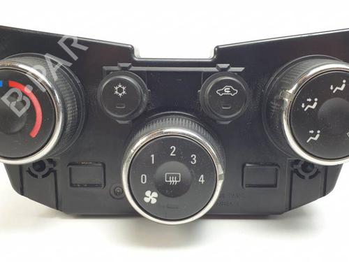 Used Climate control Climate control CHEVROLET AVEO Saloon (T300) 1.3 D (95 hp) 22542337 22542337