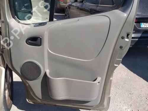 Left front door RENAULT TRAFIC II Bus (JL) 2.5 dCi 145 (JL0J) | BP29272085C2 