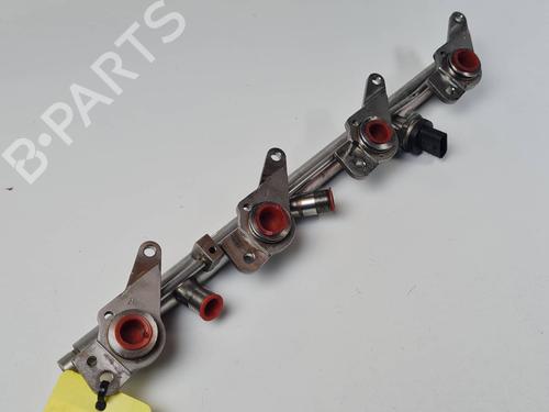 Used Injection rail Injection rail 37668817 37668817