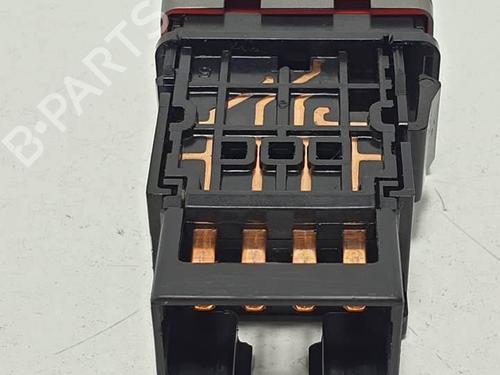 Warning switch SUBARU FORESTER (SG_) 2.0 S Turbo AWD (SG5) | BP19526656I22 
