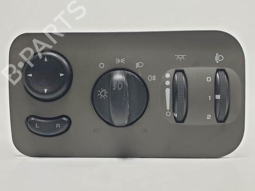 Used Headlight switch CHRYSLER VOYAGER IV (RG, RS) 2.8 CRD (150 hp) 9646577