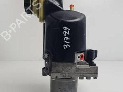 Used Steering pump RENAULT LAGUNA III Grandtour (KT0/1) 2.0 dCi (KT07, KT0J, KT14, KT1A, KT1S) (131 hp) 30278714