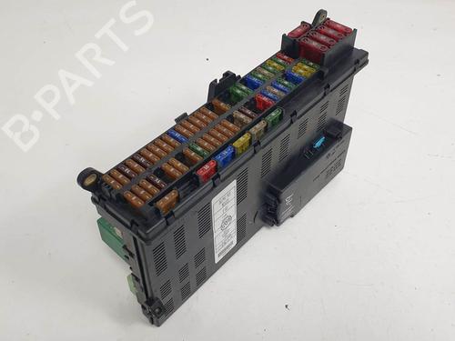 Used Fuse box BMW X5 (E53) 4.4 i (286 hp) 9126425