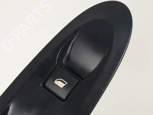 Used Right rear window switch Right rear window switch CITROËN C4 II (NC_) 1.6 HDi 90 (92 hp) 6845332 6845332