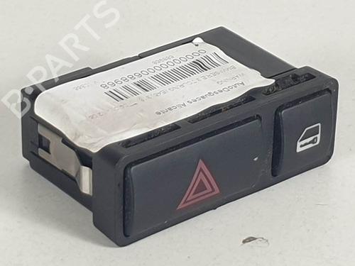 Used Warning switch Warning switch BMW 3 Touring (E46) 318 i (143 hp) 11768895 11768895