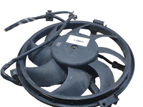 radiator-fan-audi-a4-b5-8d2-1994-1995-1996-1997-1998-1999-2000-2001-40176352 main image