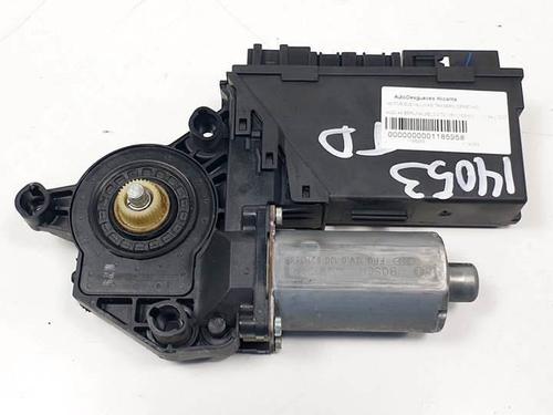 Used Right rear window motor Right rear window motor AUDI A4 B7 (8EC) 2.0 TDI 16V (140 hp) 17481280 17481280