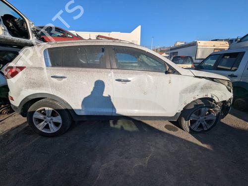 Engine control unit (ECU) KIA SPORTAGE III (SL) 1.7 CRDi | BP34516199M57  - Image 9