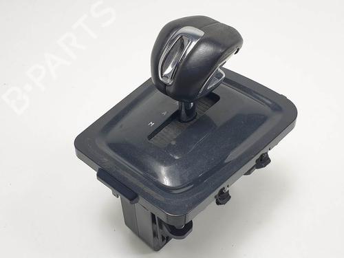 Used Gear lever Gear lever PEUGEOT 3008 II SUV (MC_, MR_, MJ_, M4_) [2016-2026] 13577621 13577621