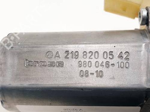 Left rear window motor MERCEDES-BENZ CLS (C219) CLS 320 CDI (219.322) | BP30655218E23