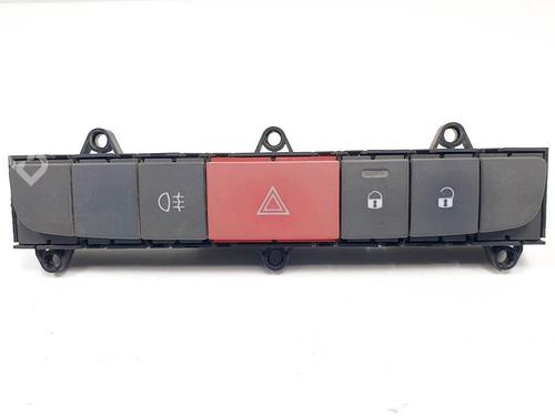 Used Warning switch Warning switch CITROËN JUMPER II Van 2.2 HDi 100 (101 hp) 18653325 18653325