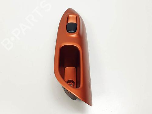 Used Left rear window switch Left rear window switch NISSAN JUKE (F15) 1.2 DIG-T (115 hp) 27885159 27885159