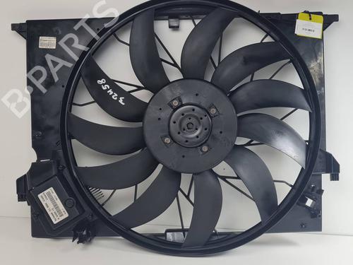 Used Radiator fan Radiator fan MERCEDES-BENZ S-CLASS (W221, V221) S 500 CGI (221.073, 221.173) (435 hp) 35749336 35749336