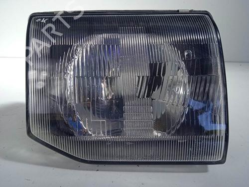 Used Right headlight Right headlight MITSUBISHI PAJERO II (V3_W, V2_W, V4_W, V5_W) 2.8 TD (V46W, V26W) (125 hp) 15557437 15557437