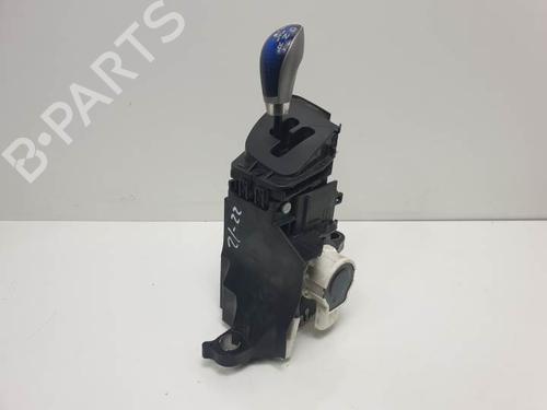 Used Gear lever TOYOTA PRIUS PLUS (_W4_) 1.8 Hybrid (ZVW40W, ZVW41W) (136 hp) 8930444
