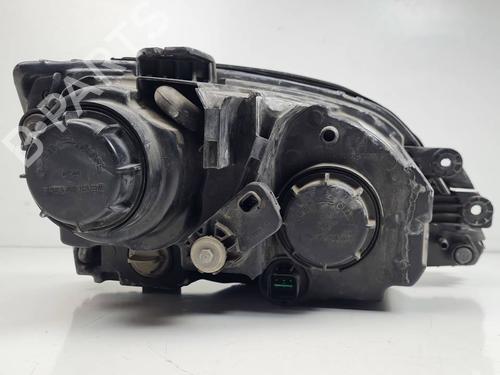 Left headlight KIA SORENTO I (JC) 2.5 CRDi | BP29382334C28 