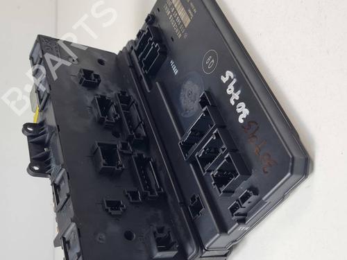 Used Fuse box Fuse box MERCEDES-BENZ VITO Bus (W639) 109 CDI (639.701, 639.703, 639.705) (88 hp) 35749273 35749273
