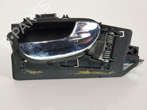 Used Front right interior door handle Front right interior door handle PEUGEOT 307 CC (3B) 2.0 16V (136 hp) 6861949 6861949