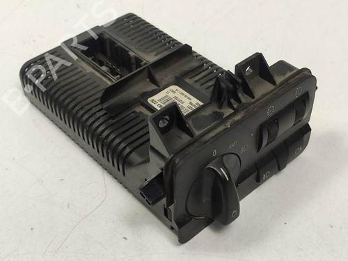 Used Headlight switch BMW 3 (E46) 320 i (150 hp) 9305600