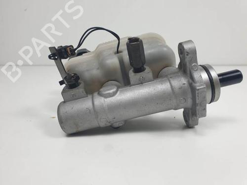 Brake master cylinder KIA SORENTO I (JC) 2.5 CRDi | BP11043990M77 