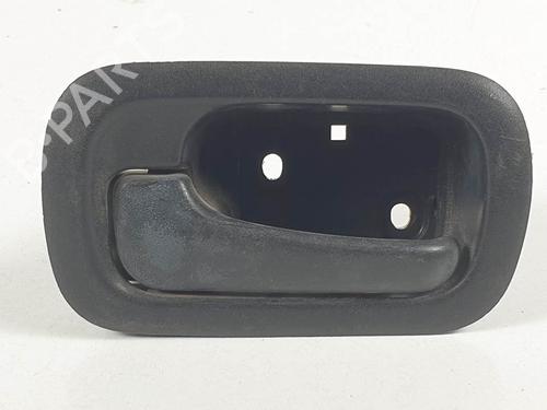 Used Rear left interior door handle Rear left interior door handle HONDA CR-V II (RD_) 2.0 (RD5) (150 hp) 13652111 13652111