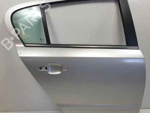 right-rear-door-opel-astra-h-a04-2004-2005-2006-2007-2008-2009-2010-2011-2012-2013-2014-30120179 main image