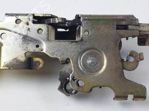 Front left lock MERCEDES-BENZ VITO Van (W638) 110 CDI 2.2 (638.094) | BP29246361C98 