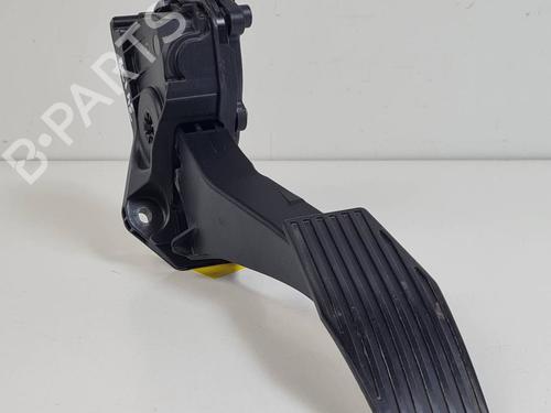 pedal-opel-astra-k-b16-2015-2016-2017-2018-2019-2020-2021-2022-36551278 main image
