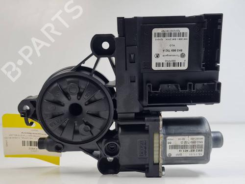 Rudehejsemotor forskærm venstre Rudehejsemotor forskærm venstre VW TIGUAN (5N_) 2.0 TDI 4motion (140 hp) 36764559 36764559