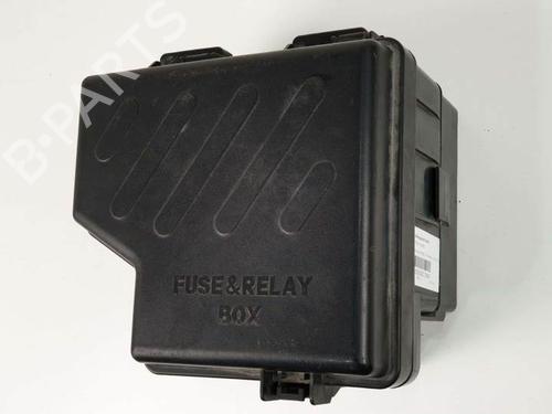 Fuse box HYUNDAI SANTA FÉ II (CM) 2.7 V6 GLS 4x4 | BP6943728E1 