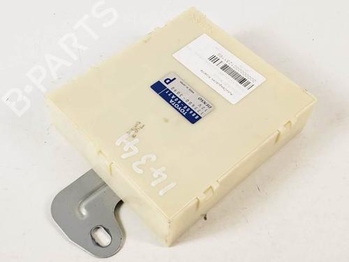 Used Electronic module Electronic module TOYOTA LAND CRUISER PRADO (_J12_) 3.0 D-4D (KDJ120, KDJ125, KDJ121) (173 hp) 17980971 17980971