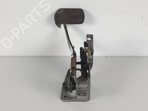 Break pedal MERCEDES-BENZ E-CLASS T-Model (S210) E 230 T (210.237) A2102900619