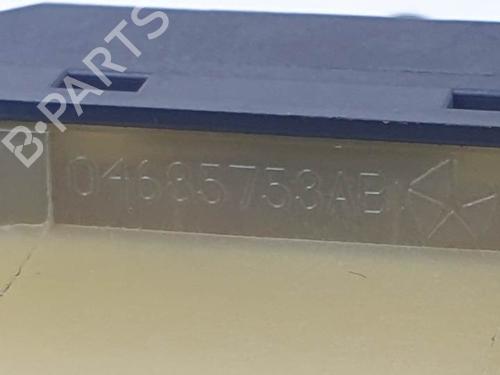Right front window switch CHRYSLER VOYAGER IV (RG, RS) 2.8 CRD | BP26573765I26 