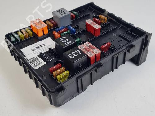 Used Fuse box Fuse box 36963392 36963392
