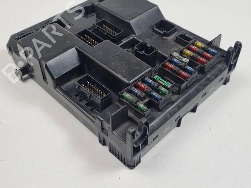 Used Fuse box Fuse box 34515148 34515148