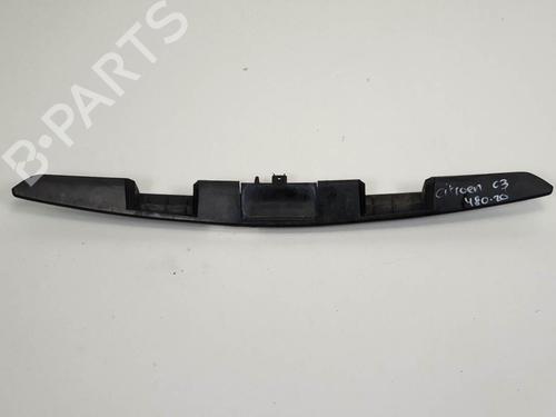 Used Tailgate handle Tailgate handle CITROËN C3 I (FC_, FN_) 1.4 HDi (68 hp) 6851525 6851525