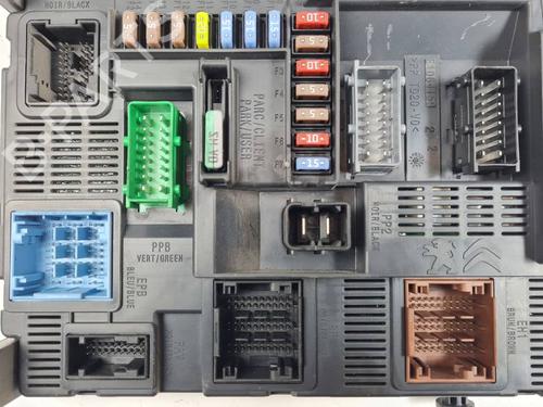 Fuse box PEUGEOT 208 I (CA_, CC_) 1.2 PureTech 82 | BP29763149E1 