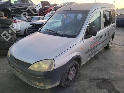 Used Parts OPEL COMBO Tour 1.7 DTI 16V 4640204