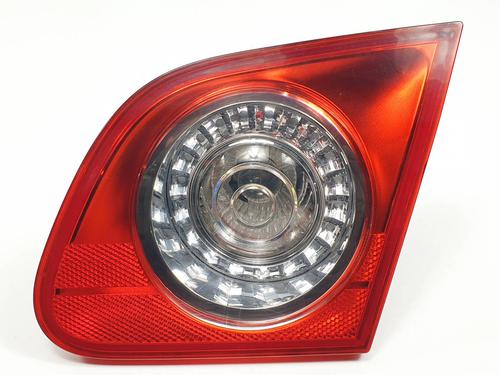right-tailgate-light-vw-passat-b6-3c2-2005-2006-2007-2008-2009-2010-2011-30763166 main image