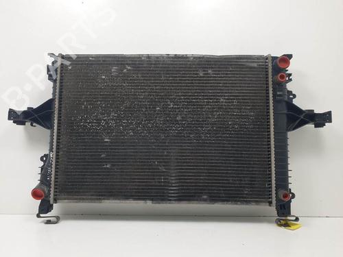 Used Water radiator Water radiator 13623499 13623499