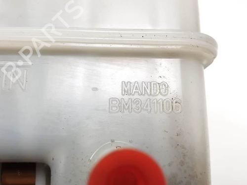Brake master cylinder HYUNDAI TUCSON (JM) 2.0 All-wheel Drive | BP19446893M77 