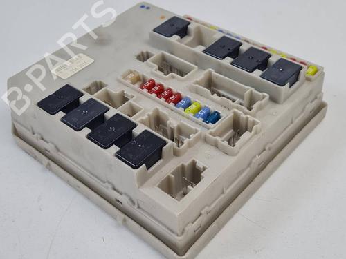 Used Fuse box Fuse box 36692251 36692251