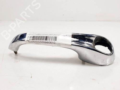 Used Front left exterior door handle Front left exterior door handle RENAULT 4 (112_) 1.1 (1128, S128) (34 hp) 15840649 15840649