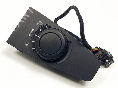 climate-control-citroen-c4-picasso-i-mpv-ud_-2006-2007-2008-2009-2010-2011-2012-2013-2014-2015-25116915 main image