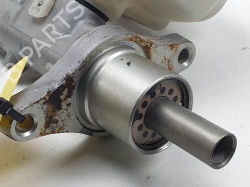 Brake master cylinder VW CADDY III Box Body/MPV (2KA, 2KH, 2CA, 2CH) 2.0 SDI | BP24989696M77 
