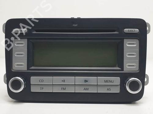 Radio VW GOLF V (1K1) 1.9 TDI (105 hp) 18029172