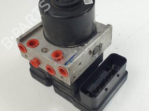 Abs pomp FORD FOCUS II (DA_, HCP, DP) 1.6 (100 hp) 28574404